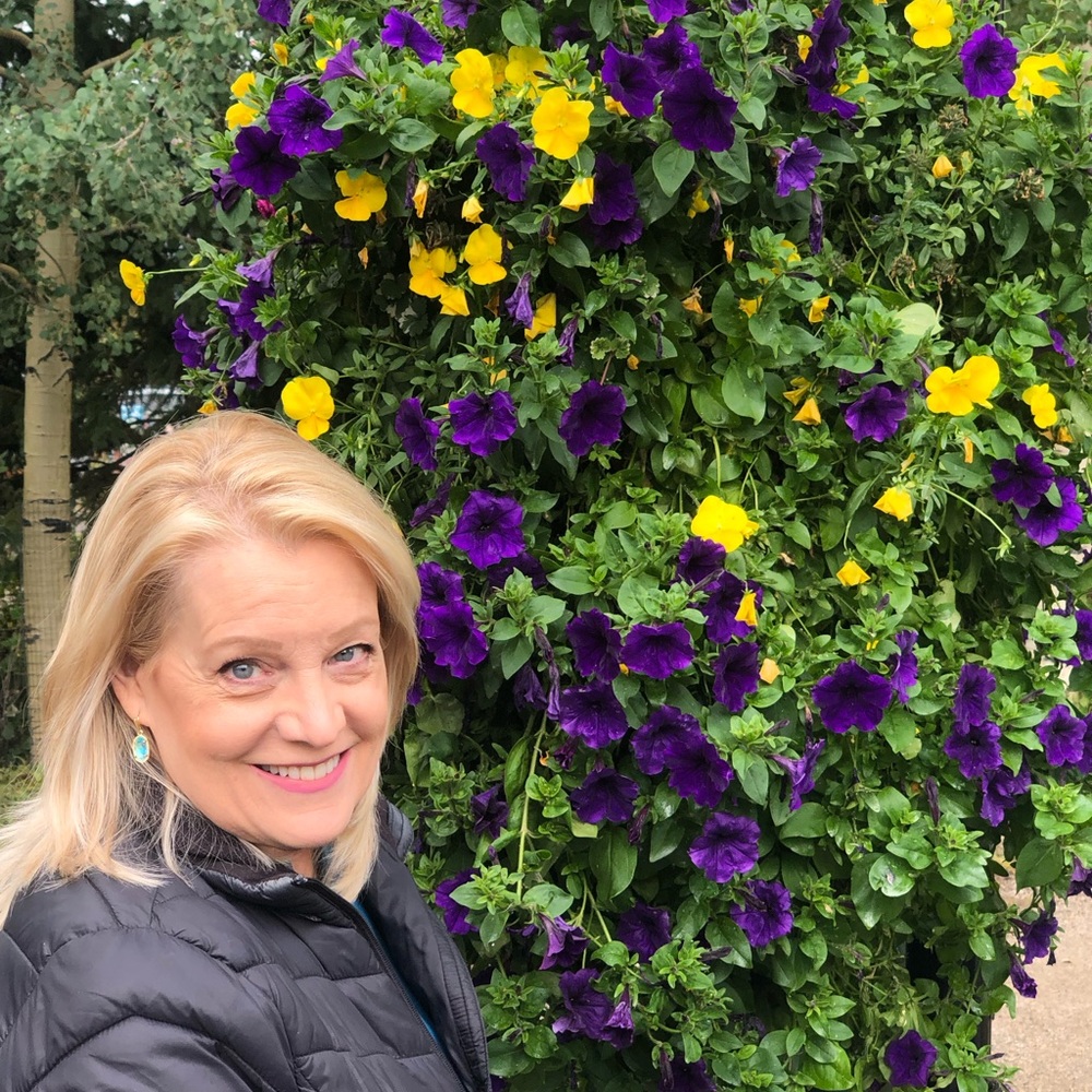 Meet your Posher, Donna